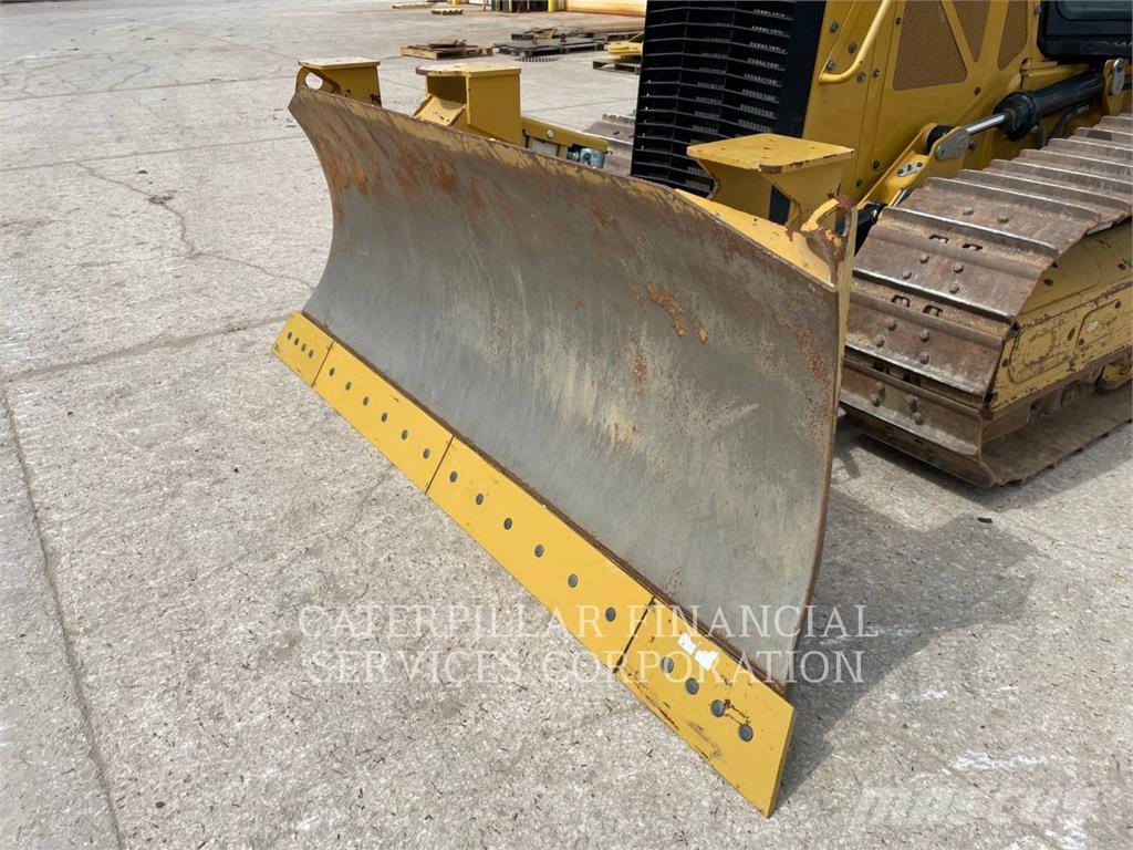 CAT D3 Верижни булдозери
