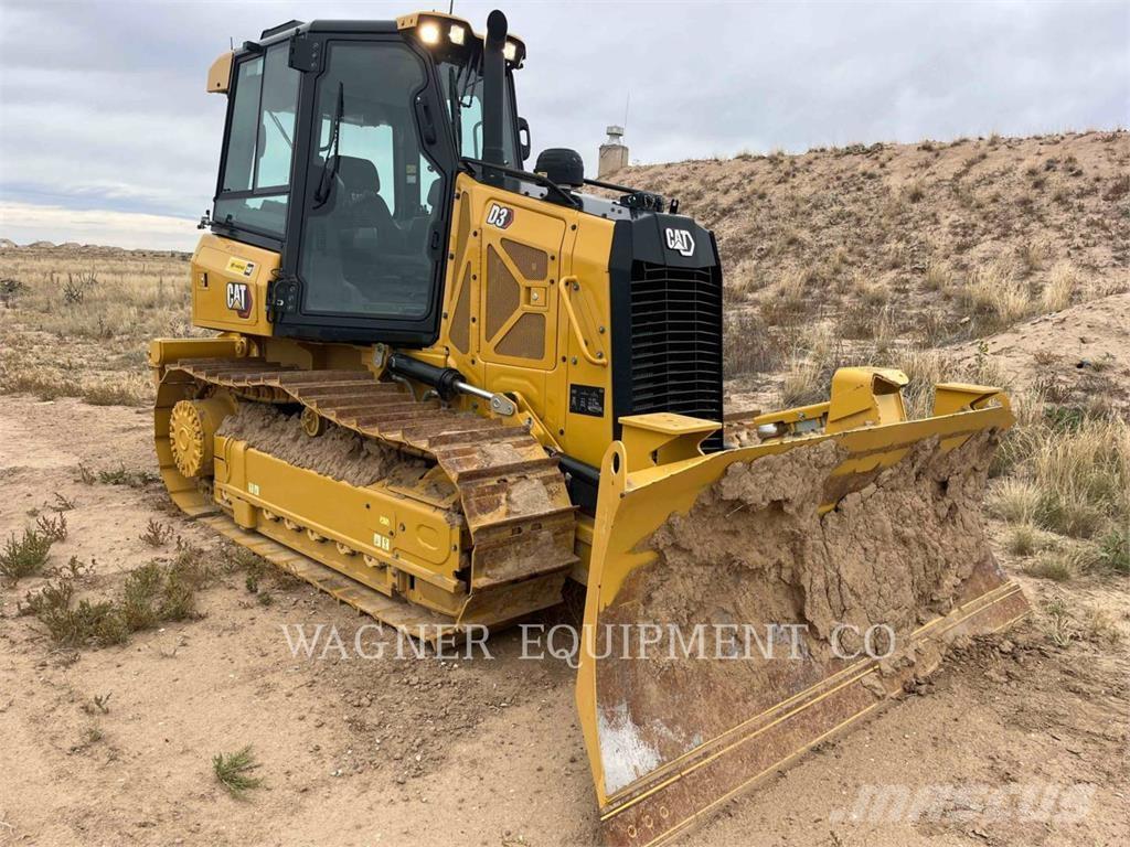 CAT D3 Верижни булдозери
