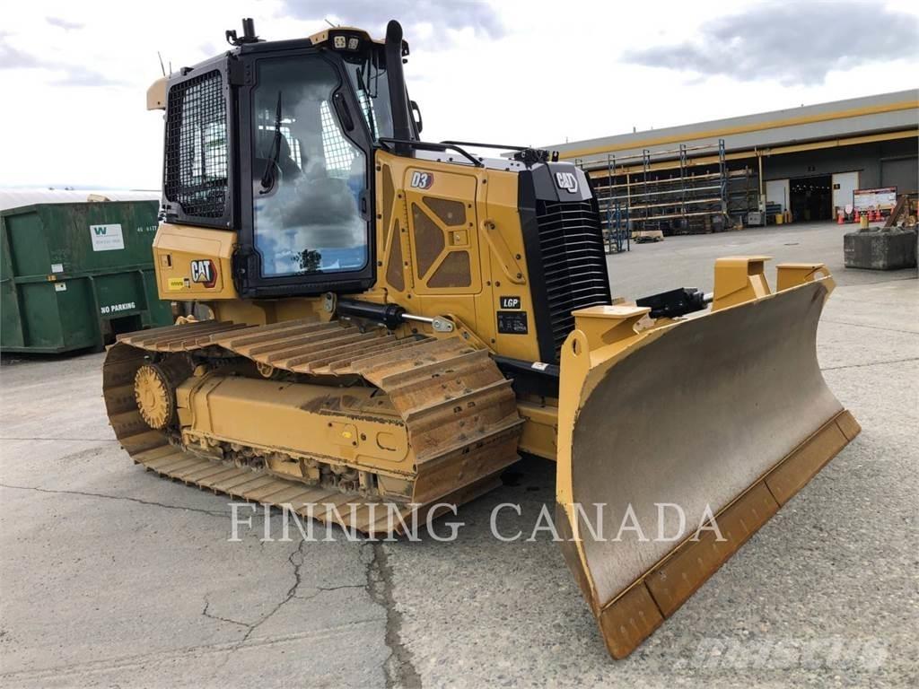 CAT D3-12 Верижни булдозери
