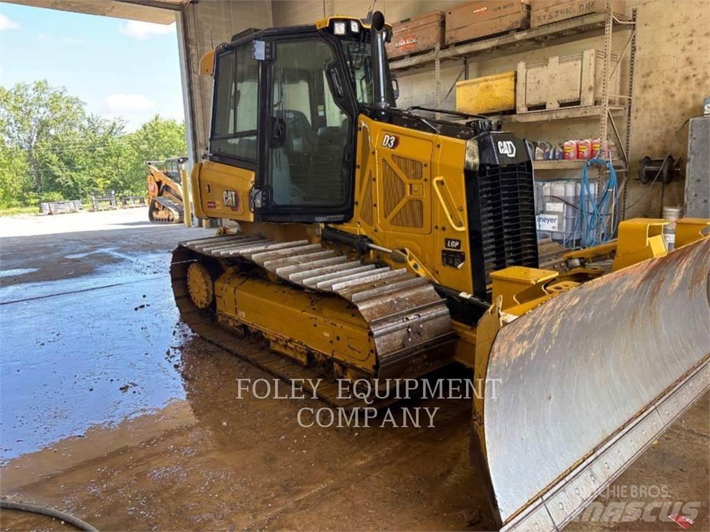 CAT D3-12LGI Верижни булдозери
