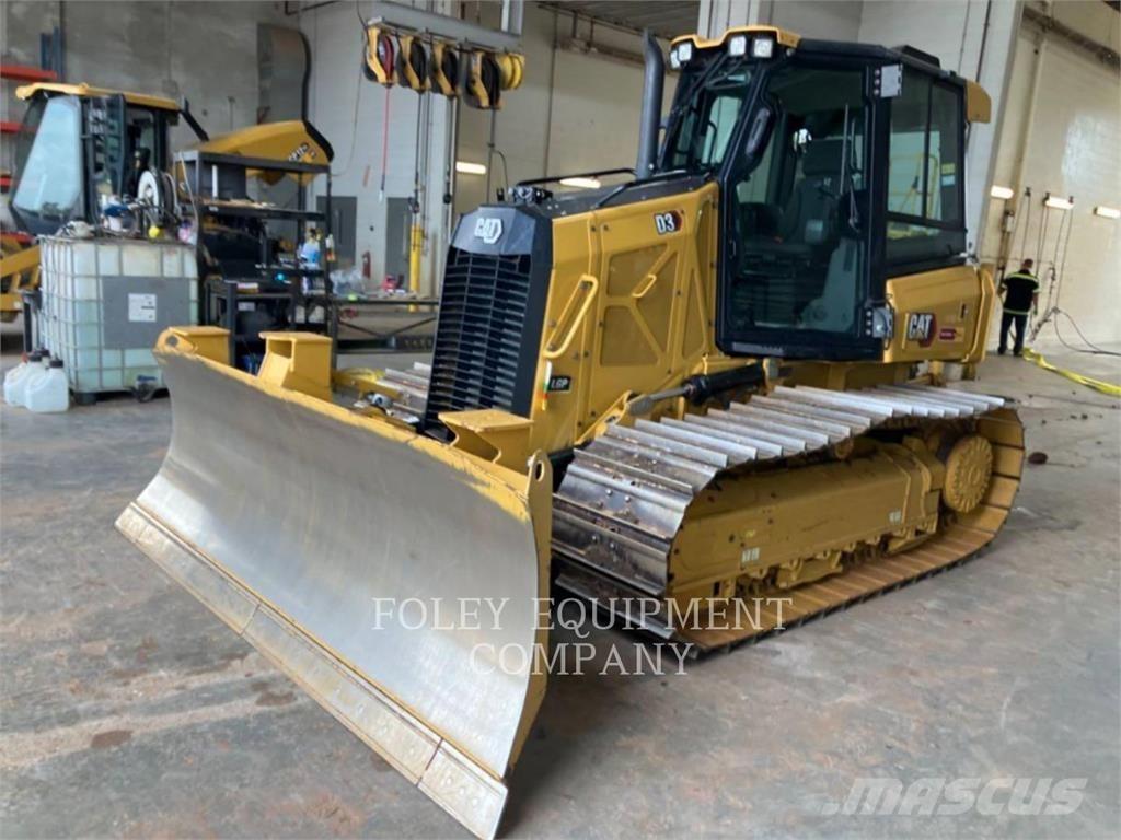 CAT D3-12LGI Верижни булдозери
