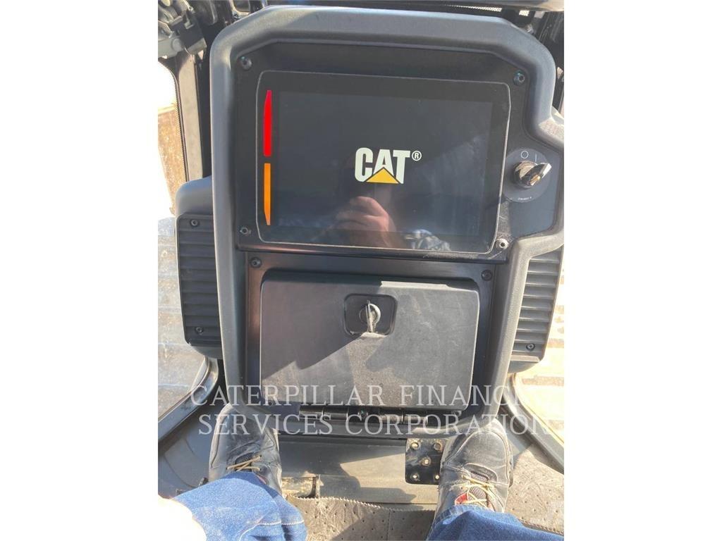CAT D3-12LGP Верижни булдозери
