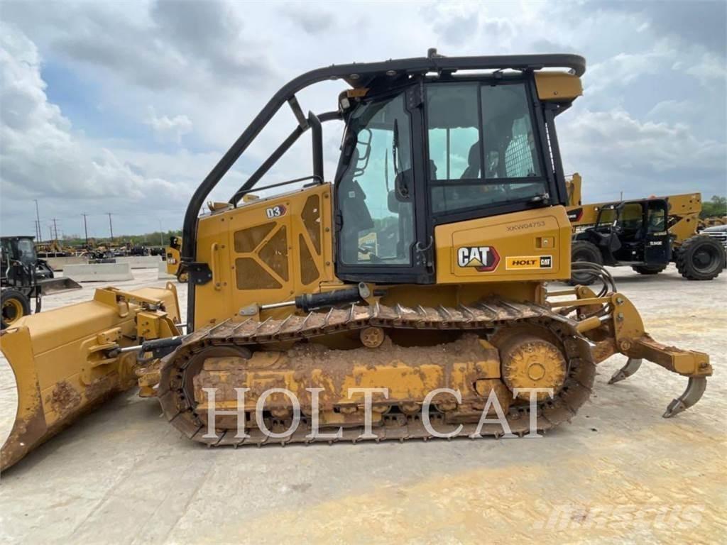 CAT D3 CAB3 Верижни булдозери
