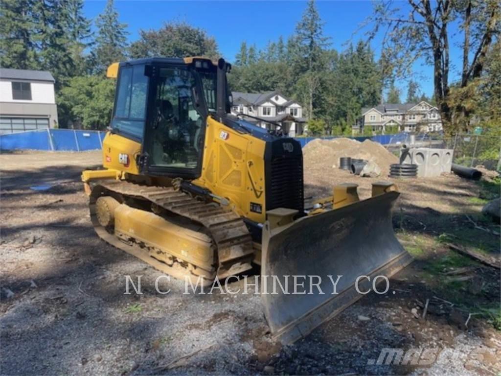 CAT D3 CB Верижни булдозери
