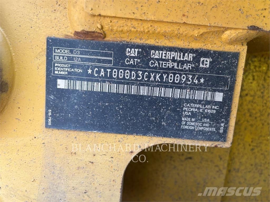 CAT D3 LGP Верижни булдозери
