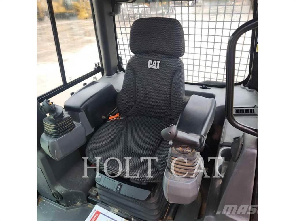 CAT D3 LGPCAB Верижни булдозери

