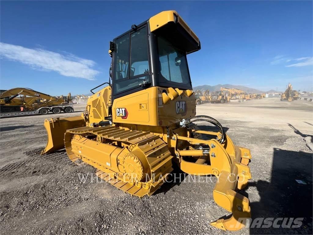CAT D3 XL Верижни булдозери
