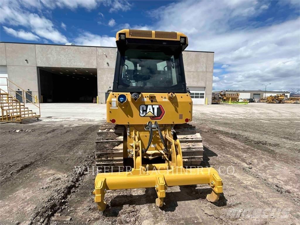 CAT D3 XL Верижни булдозери
