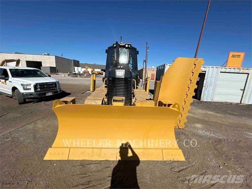 CAT D3 XL Верижни булдозери

