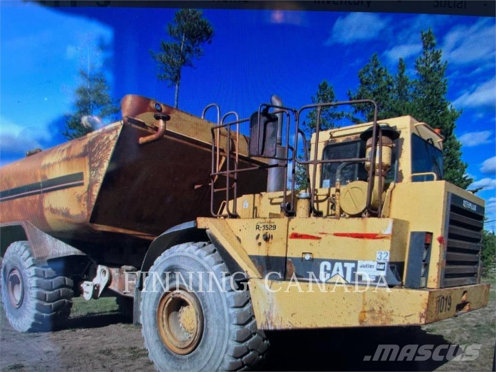 CAT D30D Скрепери
