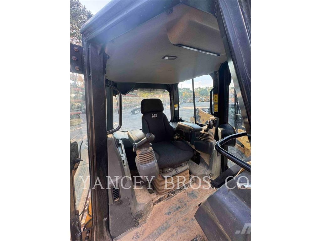 CAT D312 Верижни булдозери
