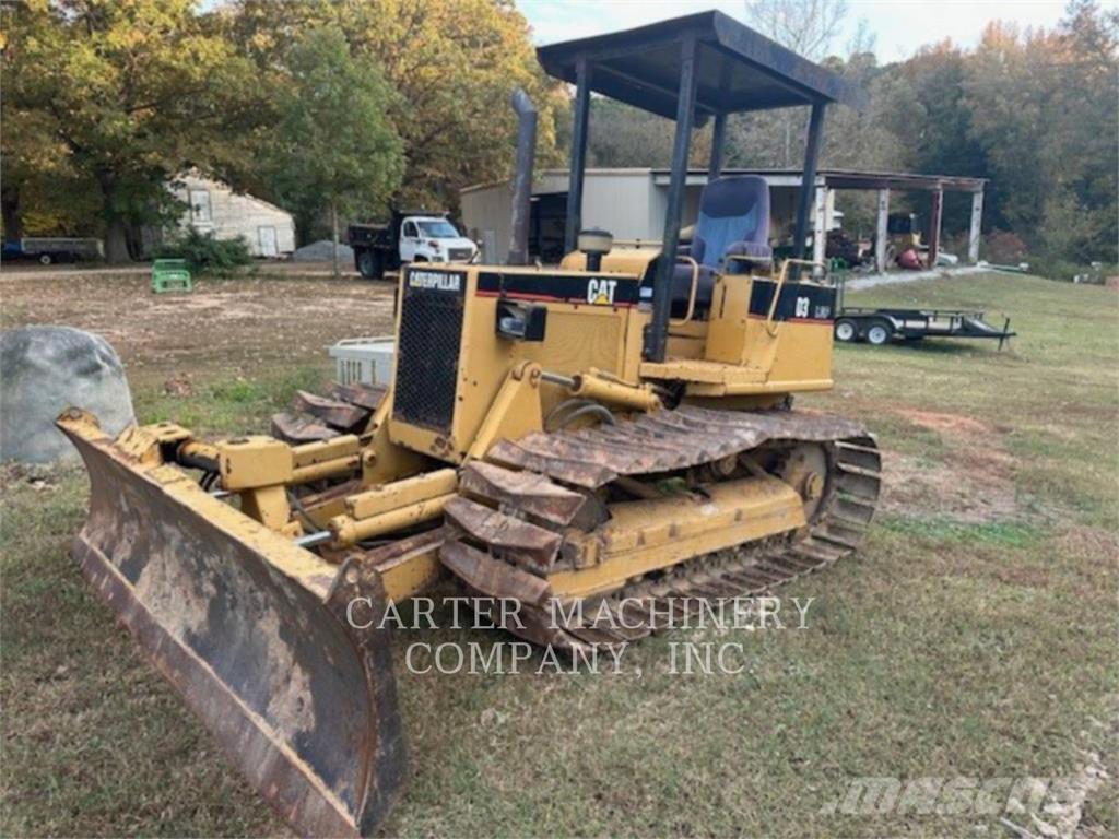 CAT D3BLGP Верижни булдозери
