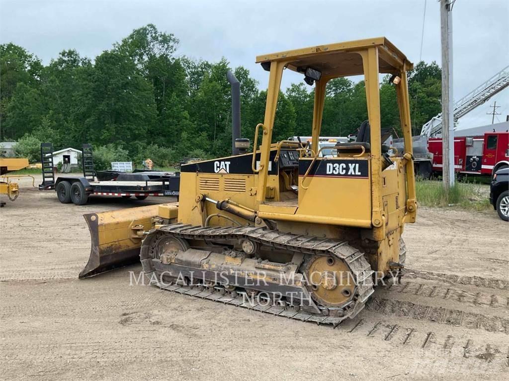 CAT D3CX Верижни булдозери
