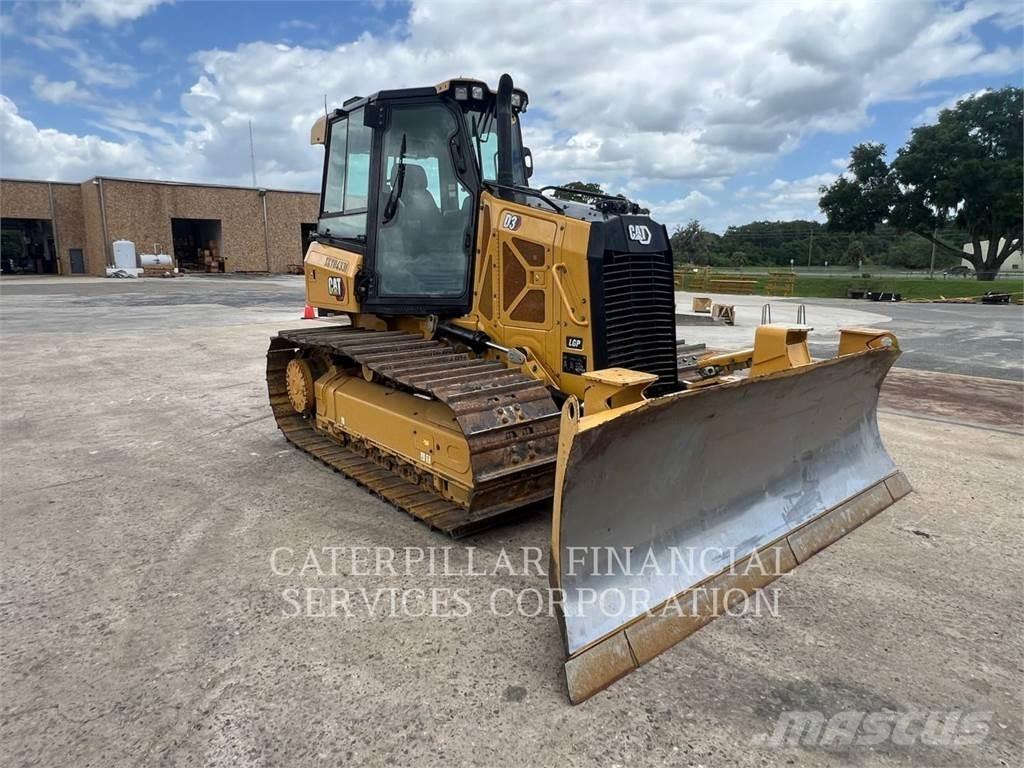 CAT D3G Верижни булдозери
