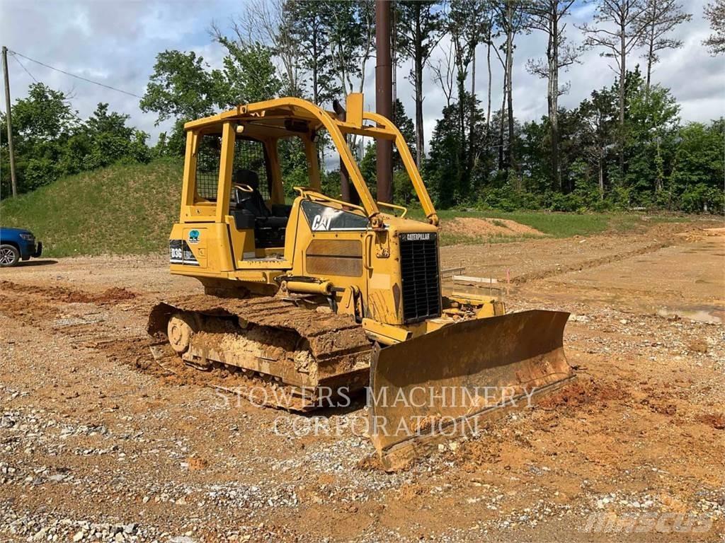 CAT D3GLGP Верижни булдозери

