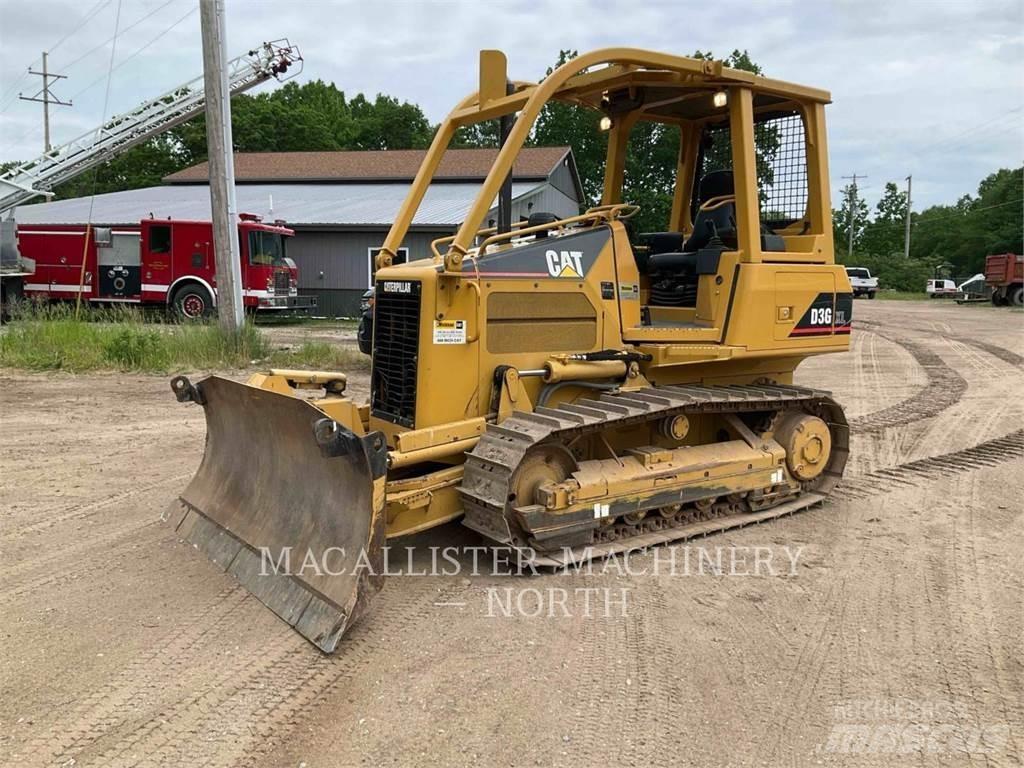 CAT D3GX Верижни булдозери
