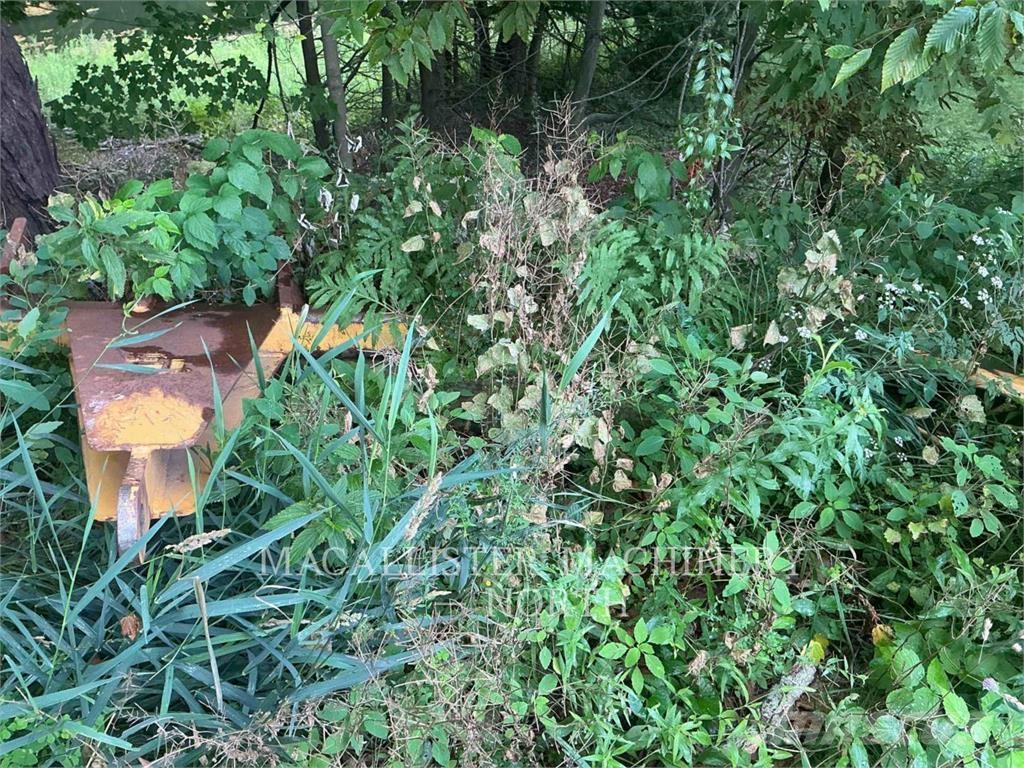 CAT D3K2L A Верижни булдозери
