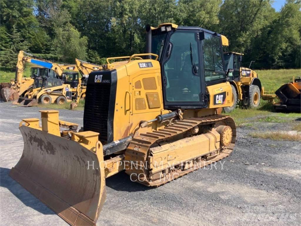 CAT D3K2XL Верижни булдозери

