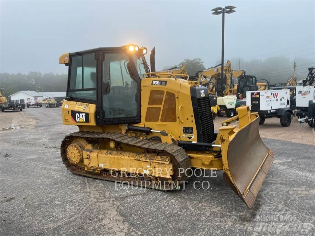 CAT D3K2XL Верижни булдозери

