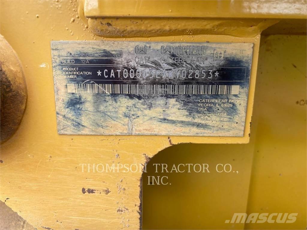 CAT D3LGP Верижни булдозери
