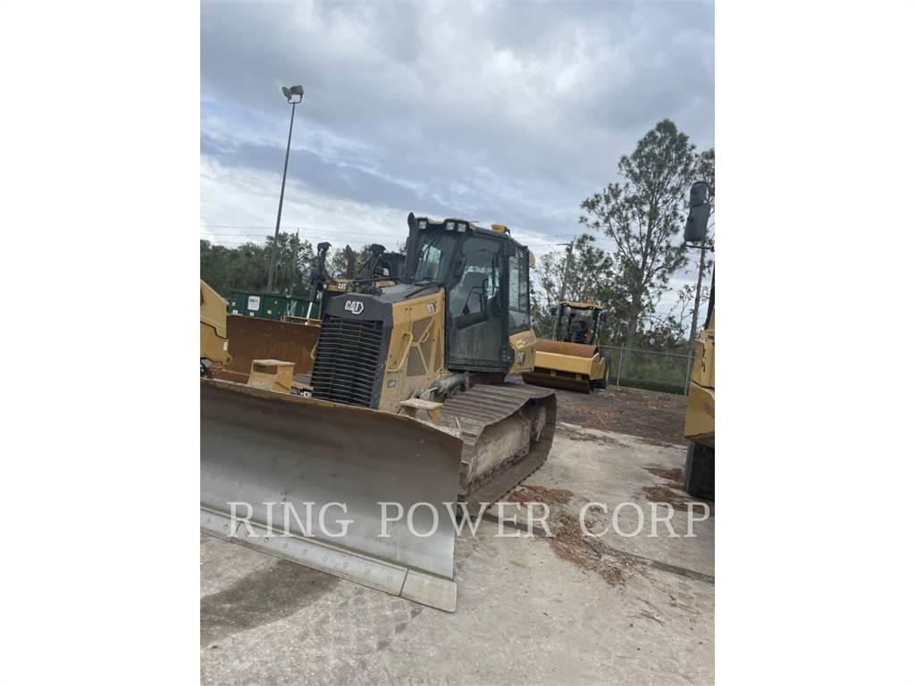 CAT D3LGPEW Верижни булдозери
