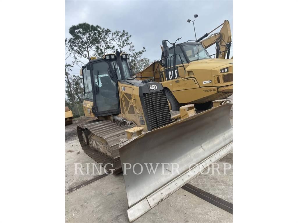 CAT D3LGPEW Верижни булдозери
