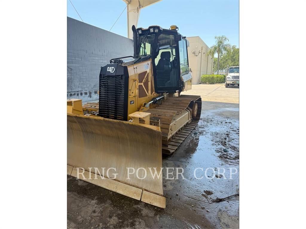 CAT D3LGPEW Верижни булдозери
