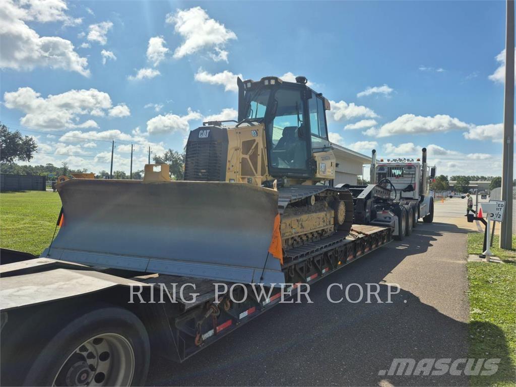 CAT D3LGPEW Верижни булдозери
