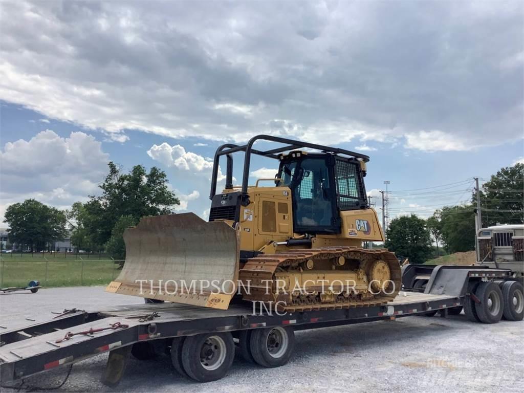 CAT D4 Верижни булдозери
