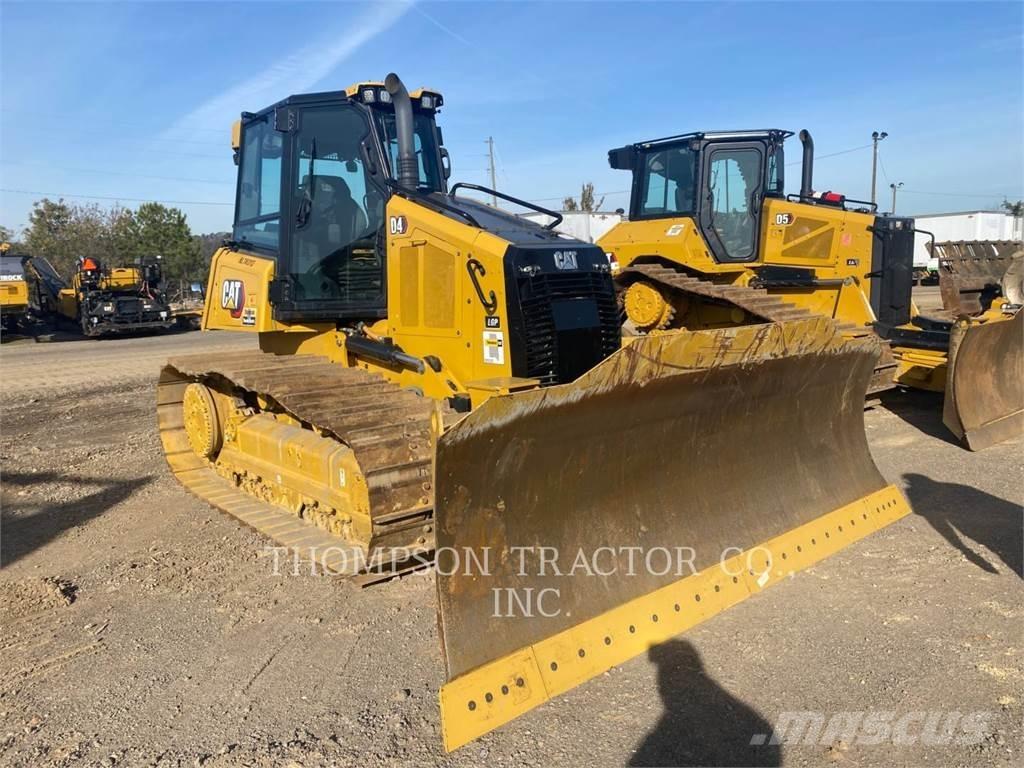 CAT D4 Верижни булдозери

