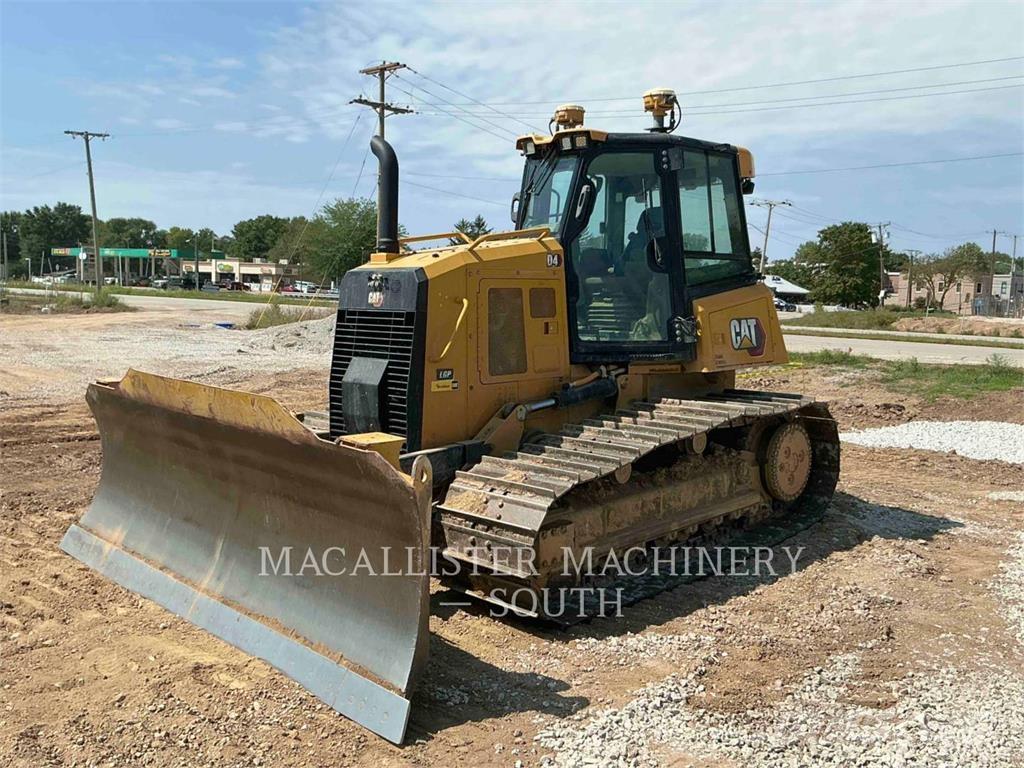CAT D4 Верижни булдозери

