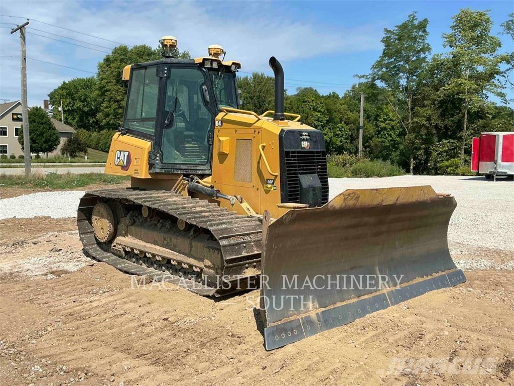CAT D4 Верижни булдозери
