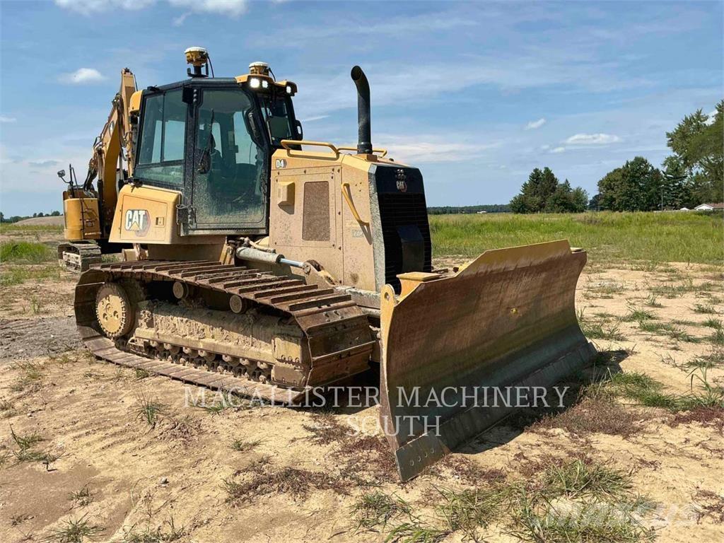 CAT D4 Верижни булдозери
