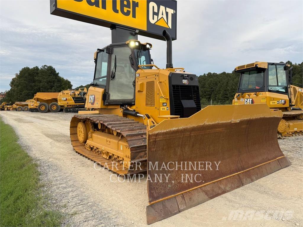 CAT D4-15LGPVP Верижни булдозери
