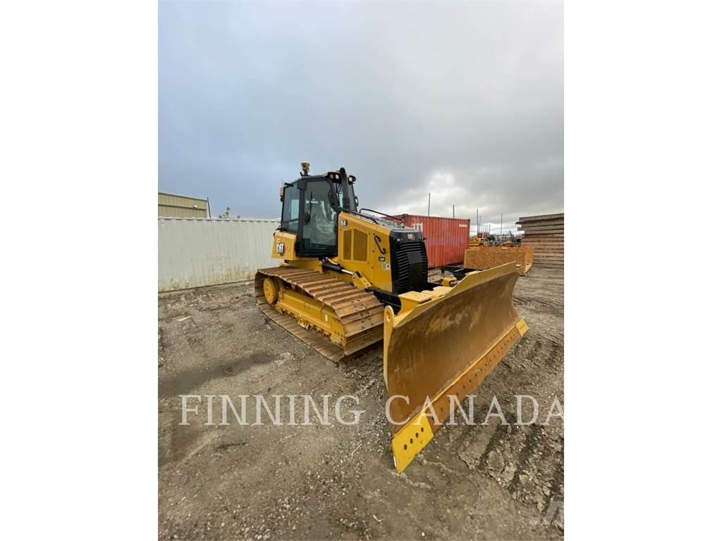 CAT D4-16 Верижни булдозери
