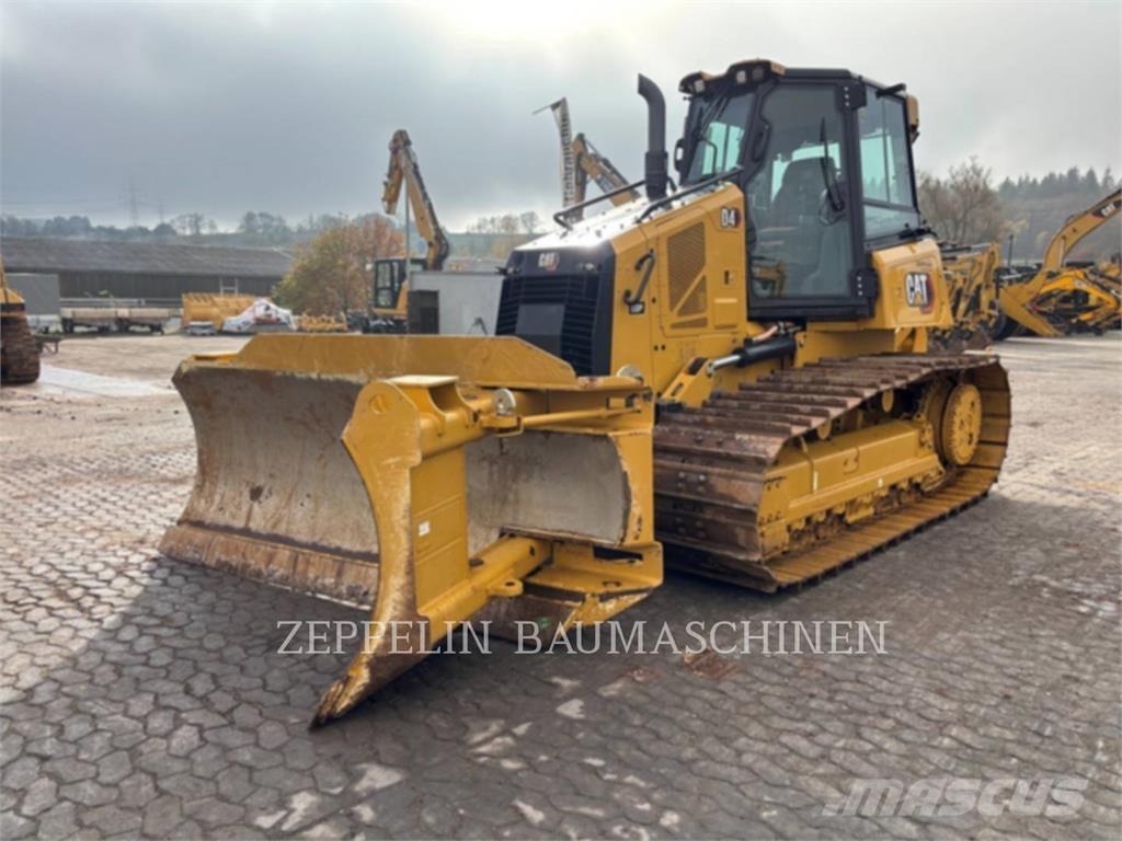CAT D4-16A Верижни булдозери
