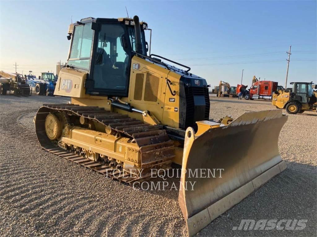 CAT D4-16LGVI Верижни булдозери
