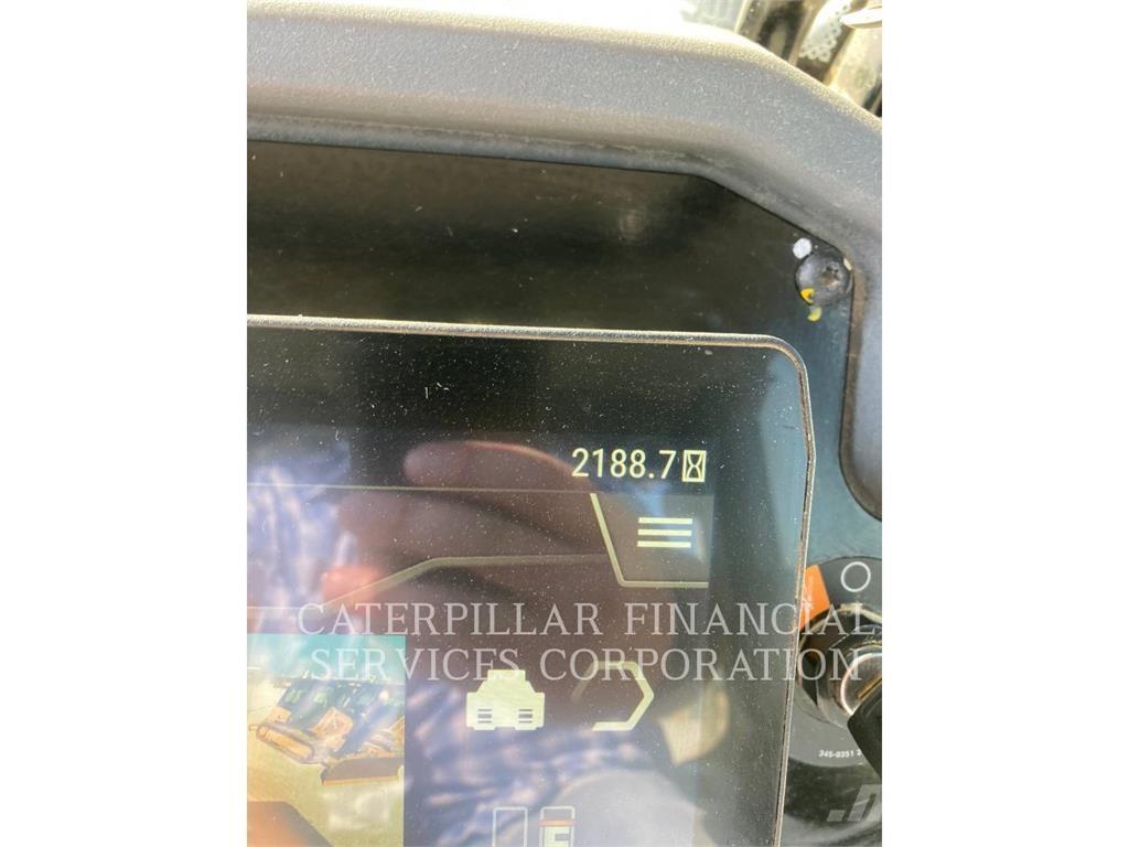 CAT D4-16VP Верижни булдозери
