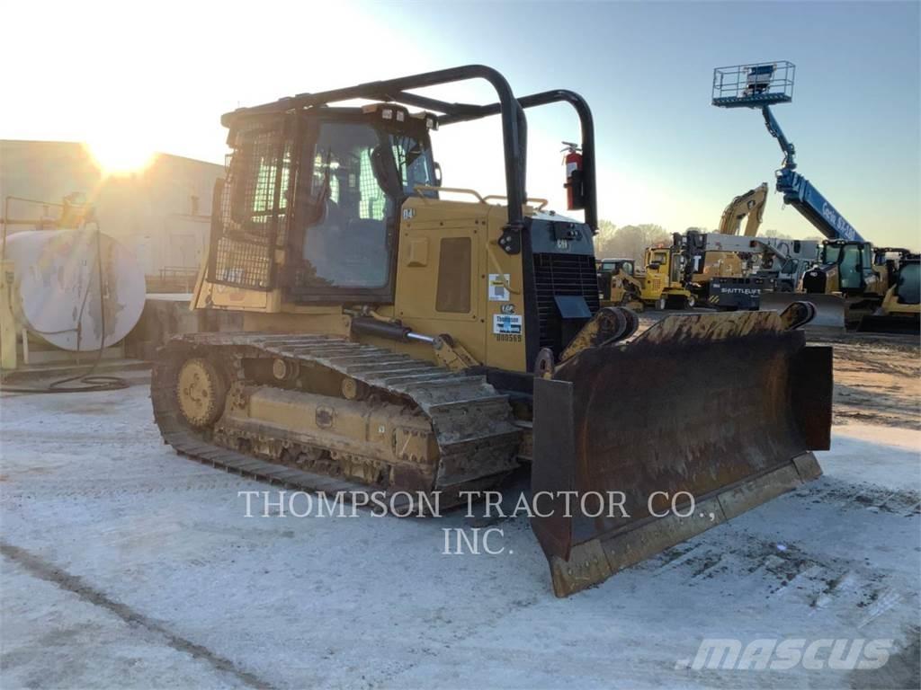 CAT D4-3D Верижни булдозери

