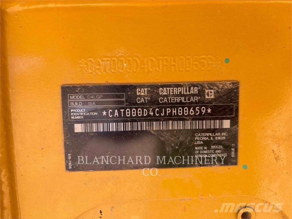 CAT D4 LGP Верижни булдозери
