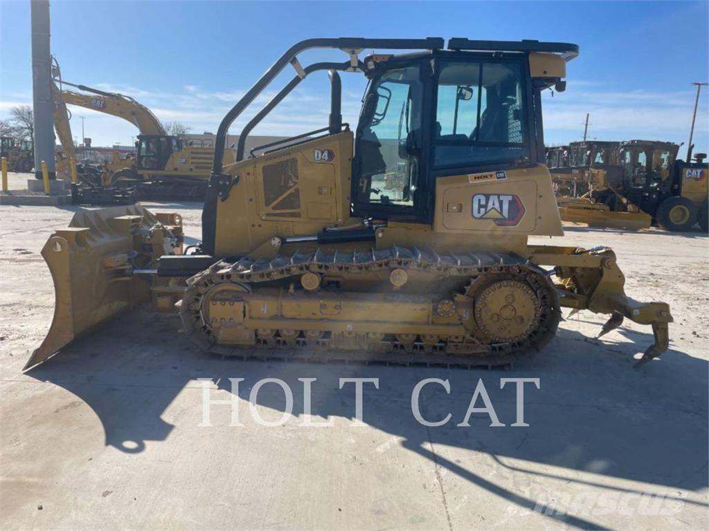 CAT D4 LGPCAB Колесни товарачи
