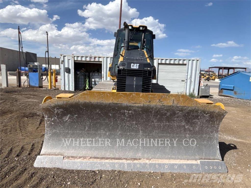 CAT D4 XL Верижни булдозери
