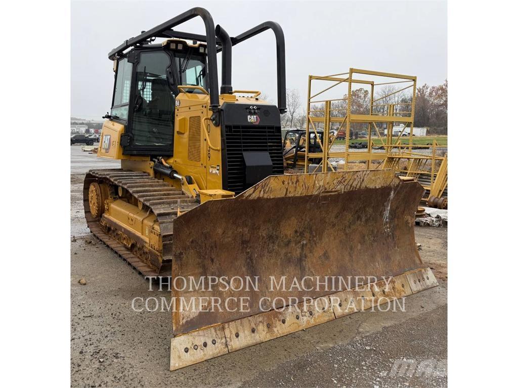 CAT D4 XL Верижни булдозери
