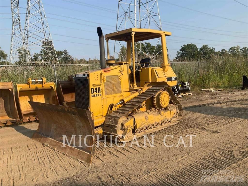 CAT D4H Верижни булдозери
