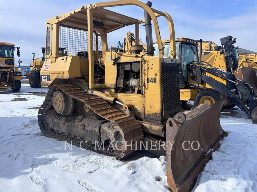 CAT D4H Верижни булдозери
