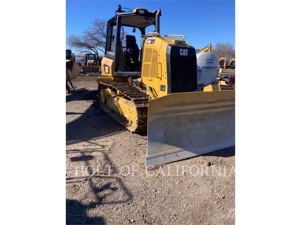 CAT D4K2 Верижни булдозери
