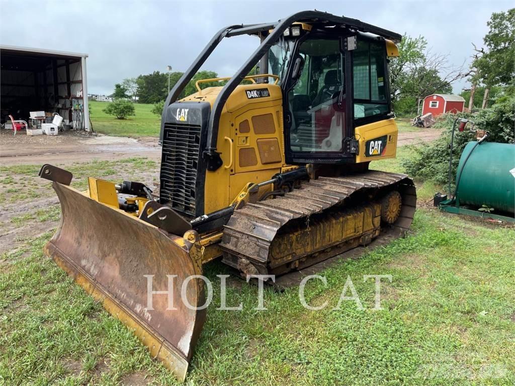 CAT D4K2LGP Верижни булдозери
