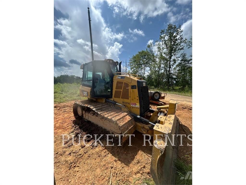 CAT D4K2LGP Верижни булдозери
