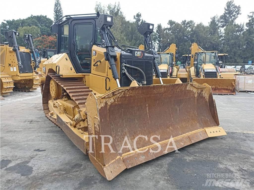 CAT D5 Верижни булдозери
