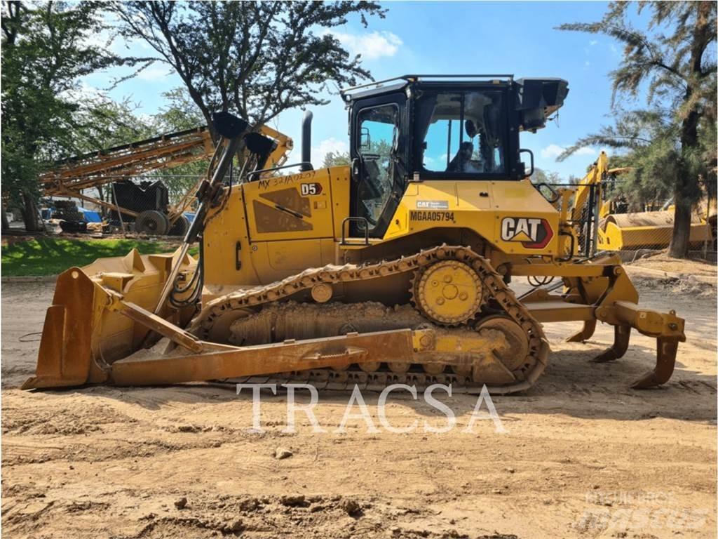CAT D5 Верижни булдозери
